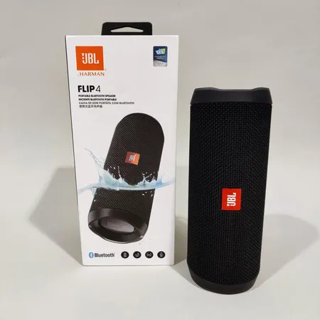 Bluetooth-kaiutin, JBL FLIP 4, laatikko, usb kaapeli ja ostokuitti Lähetetään postipakettina.