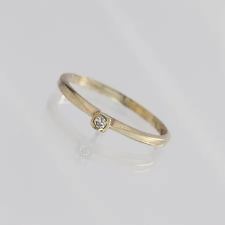 Timanttisormus 1xn.0.02ct, koko 16, 750 valkokulta, paino 1,2g