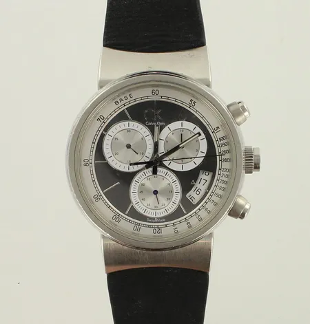 Teräsrannekello Calvin Klein, Celerity Chronograph K7547100,  Quartz, pieniä käytön jälkiä, taulun ×35mm, nahkaranneke