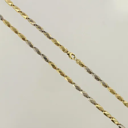 Kaulaketju, pituus 65cm, 585 kelta- ja valkokulta, paino 24,4g 