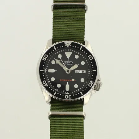 Teräsrannekello Seiko Diver's 200m, automaatti - 7s26-0020, taulun Ø 37mm, espanjalainen päivyri, natoranneke