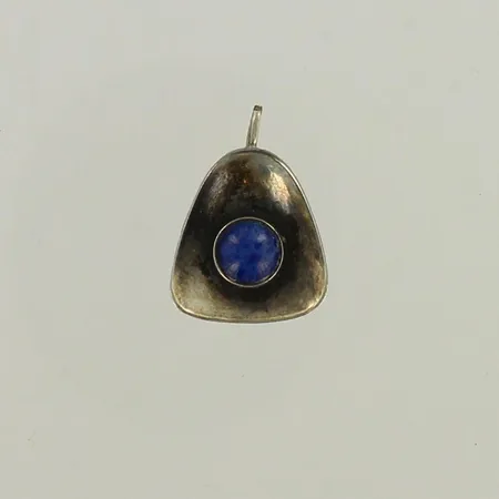 Kiviriipus, korkeus 23mm, lenkki auki, 813br, paino 1,9g 