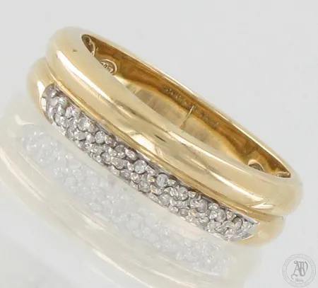 Timanttisormus 21xn.0.005ct, koko 17¾, 585br, paino 3,5g 