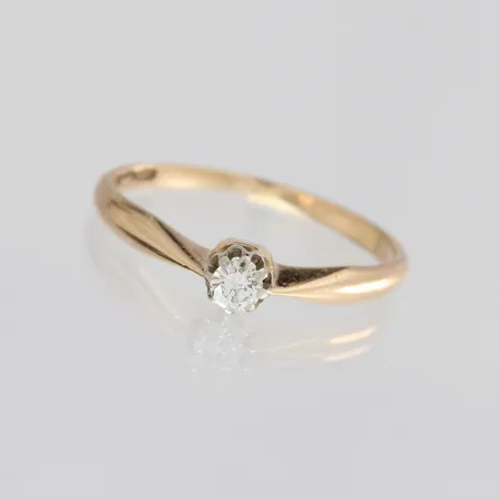 Timanttisormus 1xn.0.11ct, kaiverrettu, koko 17¼, 585, paino 1,6g