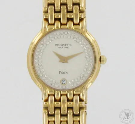 Teräsrannekello Raymond Weil Fidelio, quartz, paristo loppunut, ref.4702, Taulun Ø 24mm, pinta kullattu 18K, taulussa Swarowski-kristalleja, rannekkeen pituus 155mm