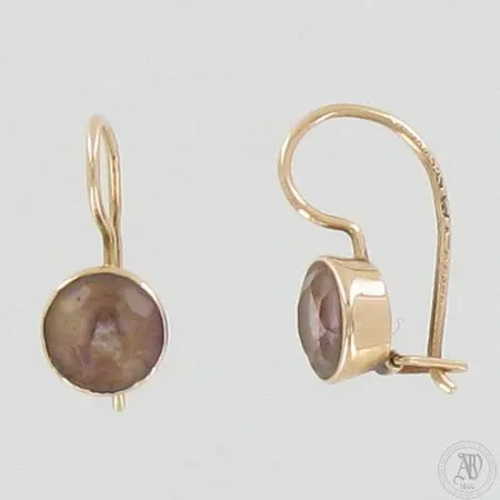 Kivikorvakorut, korkeus 16mm, 585br, paino 1,4g