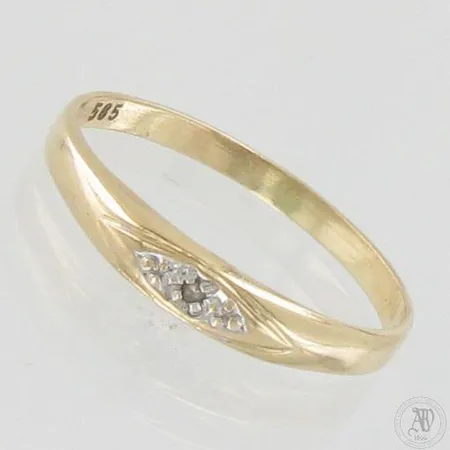 Timanttisormus 1xn.0.005ct, koko 18, 585, paino 1,1g