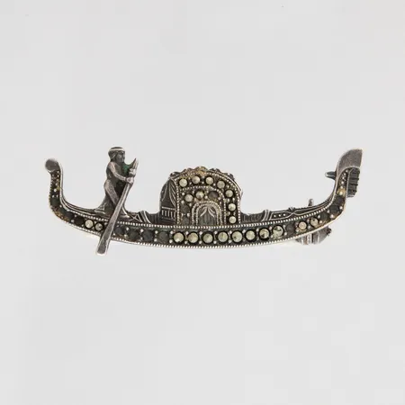 Rintaneula, leveys 43mm, 925, paino 3,3g 