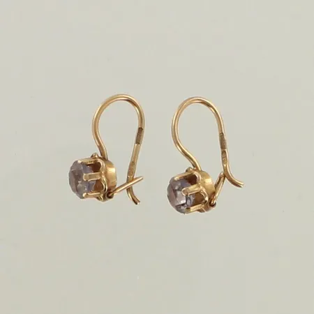 Kivikorvakorut, korkeus 18mm, 583br, paino 2,3g 