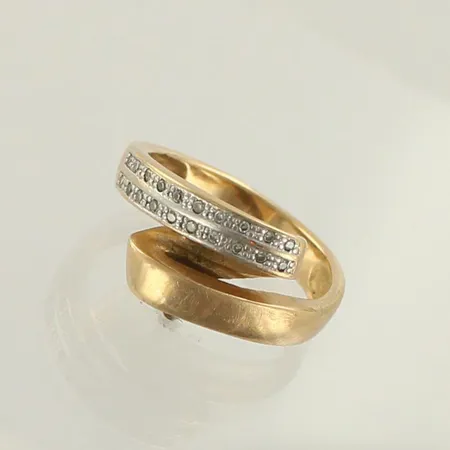 Timanttisormus 20xn.0.005ct, koko 18, 585, paino 5,5g 
