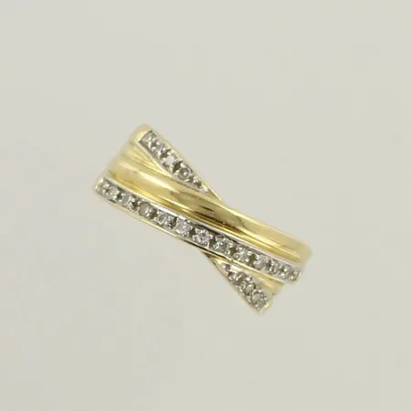 Timanttisormus 20xn.0.005ct, yksi timantti puuttuu, koko 18, 585, paino 5,6g 