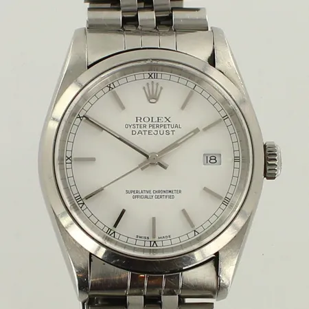 Teräsrannekello Rolex Oyster Perpetual Datejust, automaatti,  ref. id 16200,  taulun Ø 36mm, rannekkeen pituus 21cm, sarjanumero A542178, laatikko, aitoustodistus, takakannessa kulunut kaiverrus, ranneke kulunut ja lasissa naarmuja.