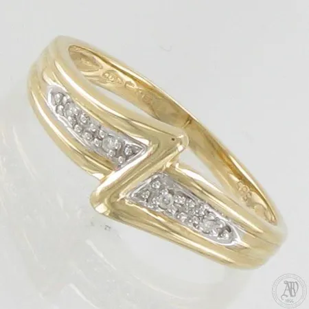 Timanttisormus 2xn.0.005ct, koko 17½, 585, paino 2,1g