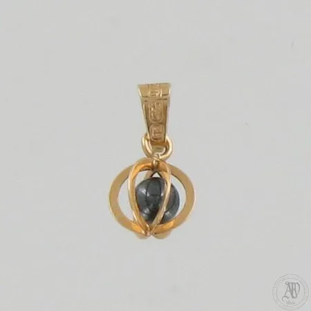 Kiviriipus, korkeus ja leveys 10mm ja 5mm, 585br, paino 0,3g