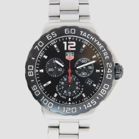 Teräsrannekello, Tag Heuer, Formula 1, ref. CAU1110.BA0858, serial WRJ9530, taulun Ø 42mm, quartz, rannekkeen pituus 190mm, laatikko, jatkopala ja takuutodistus Lähetetään postipakettina.