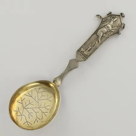 Lapinlusikka, kaiverrettu, pituus 155mm, 813, paino 28,7g