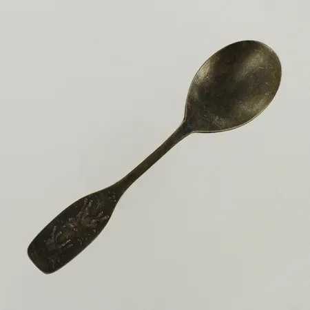 Kaivertamaton kummilusikka, pituus 137mm, 813, paino 29,6g