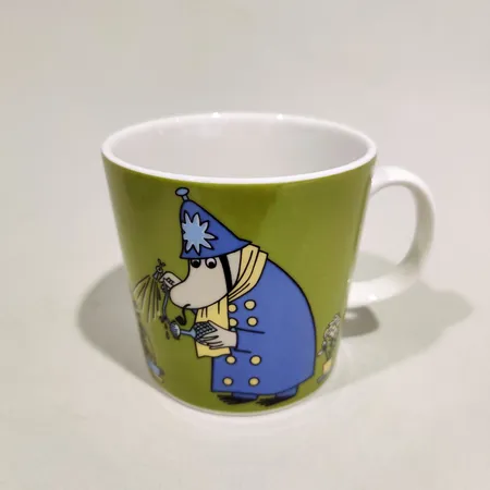 Muumimuki, Poliisimestari, 2009-, järjestysnumero 44 Lähetetään postipakettina.