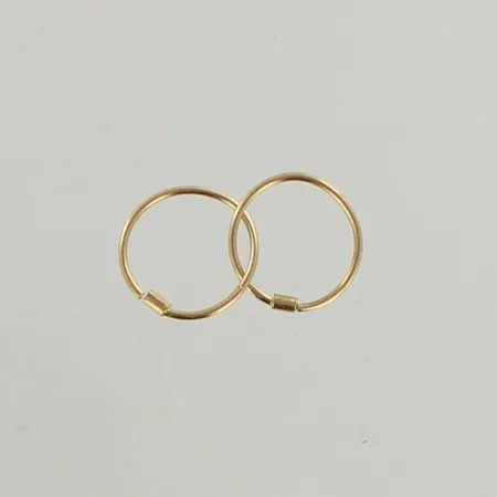 Korvakorut, korkeus 13mm, 585, paino 0,5g