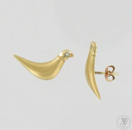 Kivikorvakorut, korkeus 10mm, leveys 20mm, 585br, paino 2,3g