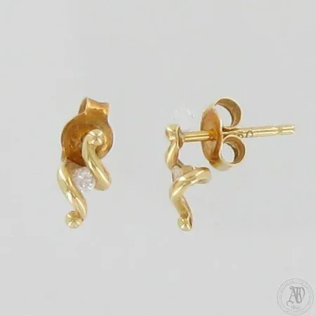 Kivikorvakorut, korkeus 7mm, 750, paino 0,7g