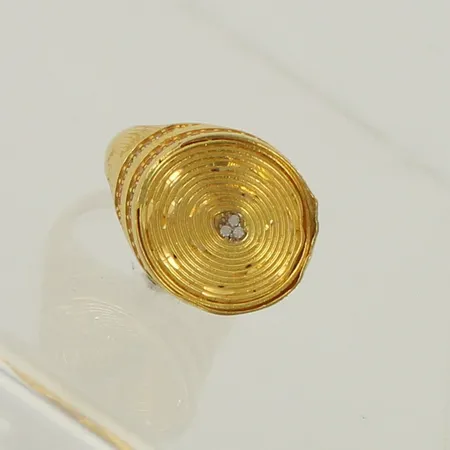 Kivisormus, käytön jälkiä, koko 18½, 875br, paino 7,2g 