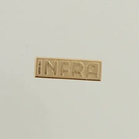 Pinssi, leveys 20mm, ei taustaa, 585, paino 1,2g