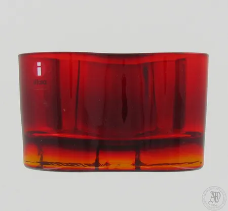 Kynttilälyhty Aalto, Iittala, tulenpunainen, korkeus 55mm, halkaisija 105mm