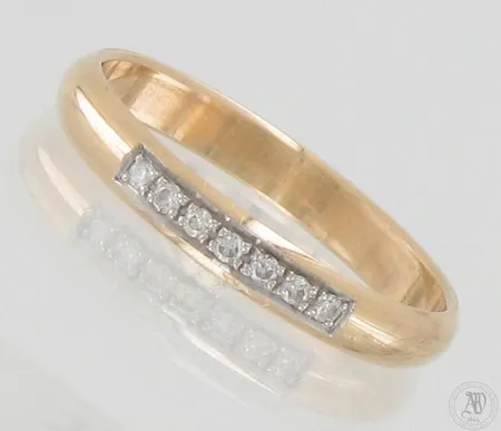 Timanttisormus 7xn.0.01ct, koko 18, 585, paino 2,2g