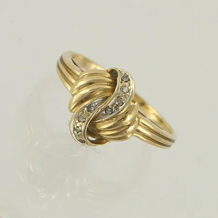 Timanttisormus 8xn.0.005ct, kaiverrettu, koko 17½, 585, paino 2,9g  