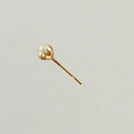 Helmikorvakoru, tausta puuttuu, 585br, paino 0,2g 