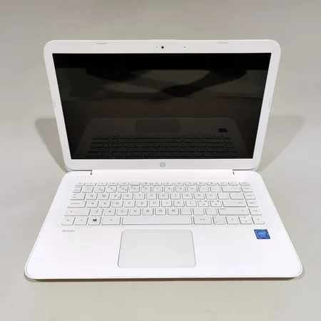 Kannettava tietokone, HP Stream 14", Intel Celeron N3060, 32Gb eMMC, 2Gb DDR3L, model 14-ax002no, sr. 5CD7297JSM, valkoinen, laturi Lähetetään postipakettina.