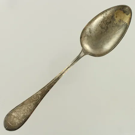 Ruokalusikka, kaiverrettu, pituus 220mm, 813, paino 39,5g 