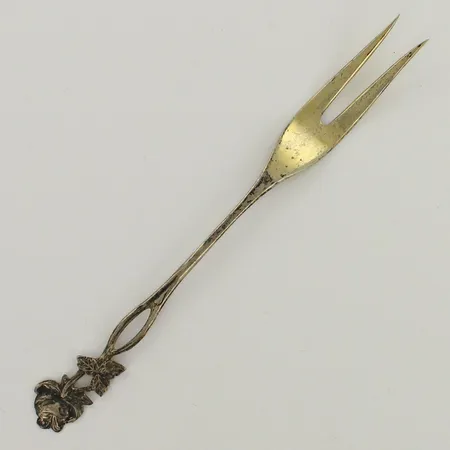Leikkelehaarukka, Käpy, kaiverrettu, pituus 115mm, 813, paino 8,8g 