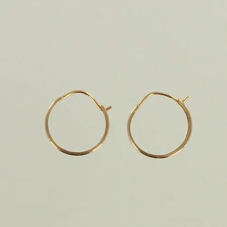 Korvarenkaat, korkeus 13mm, 585, paino 0,4g 