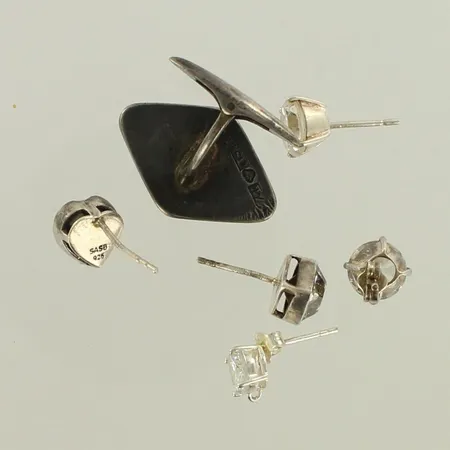 Erä viallisia hopeakoruja, 813-925br, paino 11,0g 