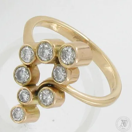 Timanttisormus 2xn.0.05ct 4xn.0.10ct 2xn.0.12ct, koko 16¾, 585, paino 4,0g