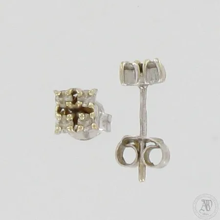 Timanttikorvakorut 8xn.0.01ct, Ø 5mm, 585 valkokulta, paino 1,0g 