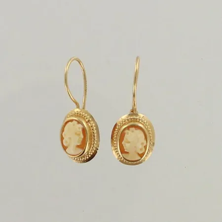 Kamee-korvakorut, korkeus 23mm, 585br, paino 1,1g 
