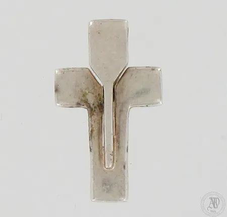 Ristiriipus, korkeus 26mm, 925, paino 3,2g