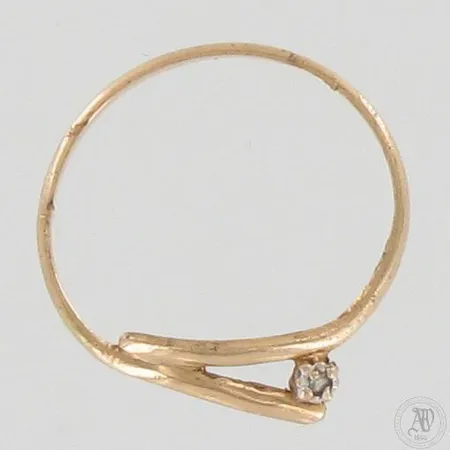 Viallinen timanttisormus 1xn.0.005ct, 585, paino 1,1g  