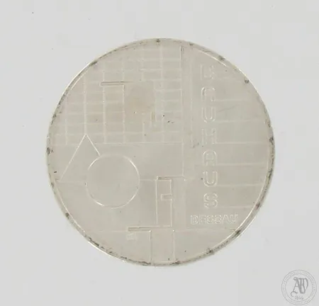Juhlaraha Saksa, Bauhaus, vuodelta 2004, nimellisarvo 10 euroa, paino 18,1g, 925br