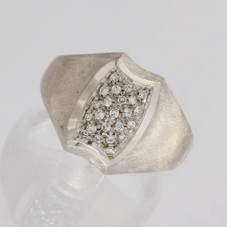 Timanttisormus 23xn.0.01ct, koko 17, 750 valkokulta, paino 5,8g