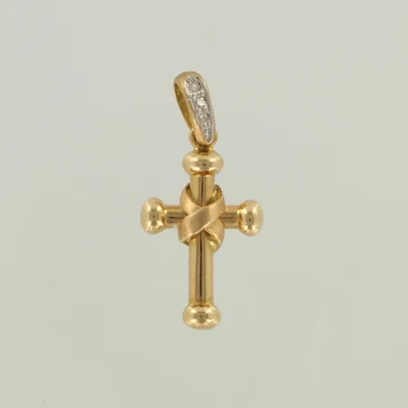 Risti-riipus timanteilla 2xn.0.01ct 1 xn.0.005ct, korkeus 29mm, 585, paino 2,6g 