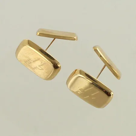 Kalvosinnapit, kaiverrettu, mitat 14x16,5mm, 585, paino 3,3g 