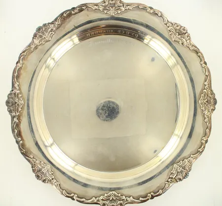 Tarjotin, kaiverrettu, Ø 260mm,  813, paino 412,1g 