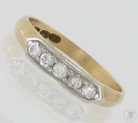 Timanttisormus 5xn.0.05ct, koko 16¼, 585, paino 2,2g