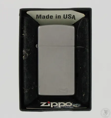 Sytytin Zippo, käyttämätön