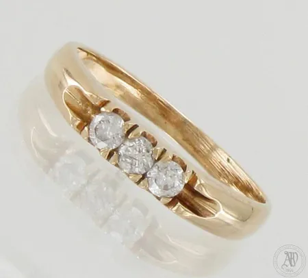 Timanttisormus 3xn.0.08ct, koko 17, 585, paino 1,9g