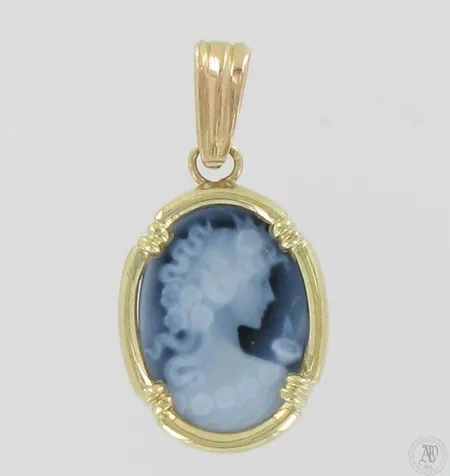 Camee-riipus, korkeus 27mm, 585br, paino 3,3g